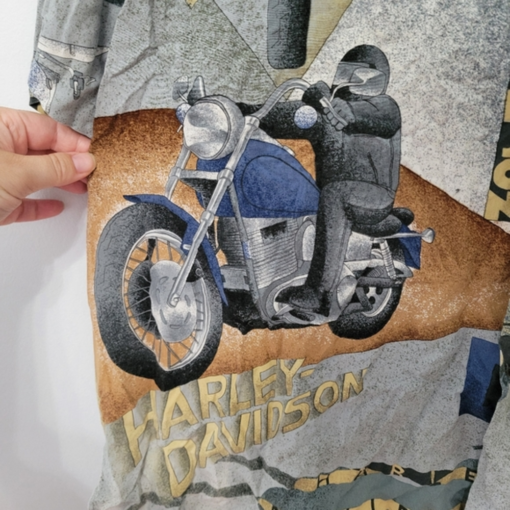 Harley Davidson Vtg Men's Gray Hawaiian Motorcycle Collage Style Shirt, Size 2XL - Picture 2 of 12